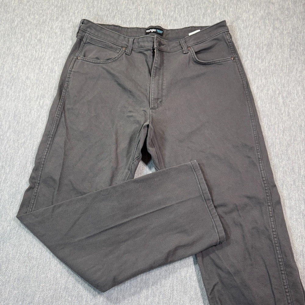 Wrangler Peak Comfort Pants Men 38x32 Gray Straight Leg Denim Jeans Workwear